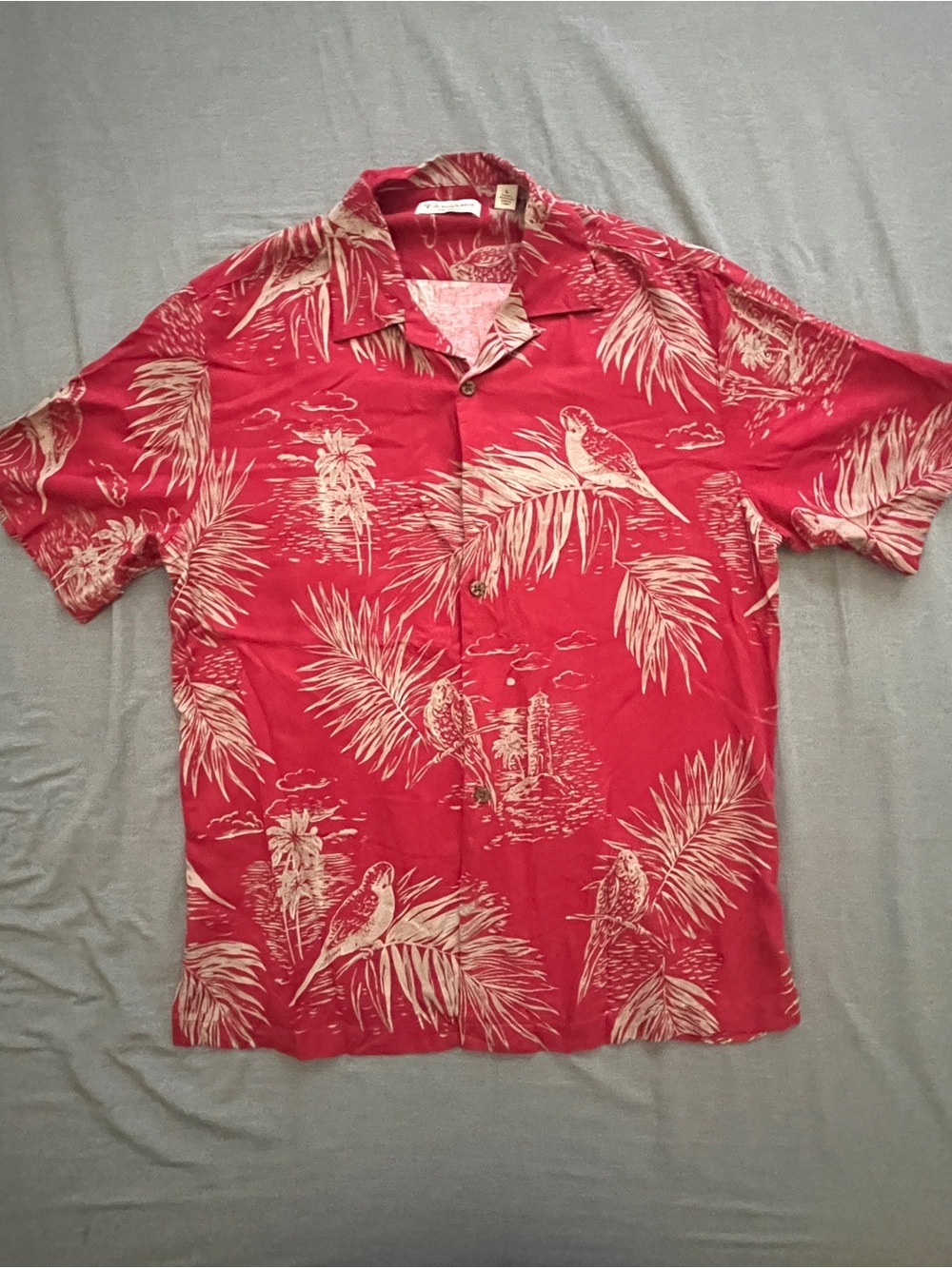 Caribbean Red Tropical Parrot Print Short-Sleeve Button-Down Shirt